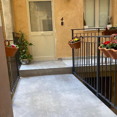 Casa Vella 3*